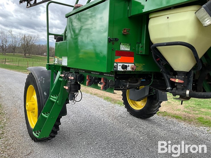 1999-john-deere-4700-image-17
