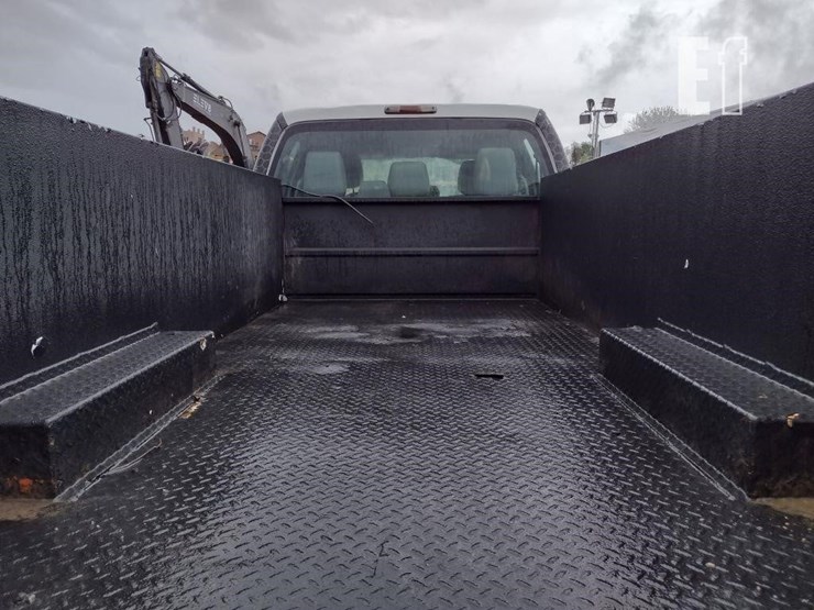 2012-ford-f450-sd-image-32