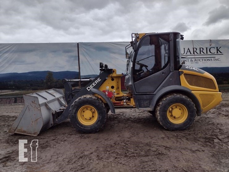 deere-204l-image-1