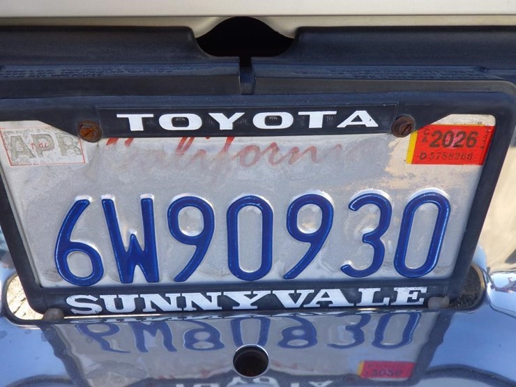 2002-toyota-tacoma-image-15