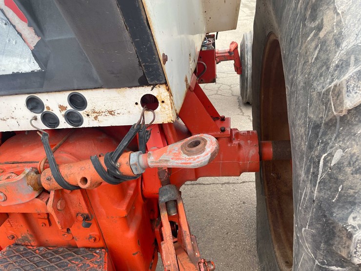 #4065-•-case-2390-tractor-image-24