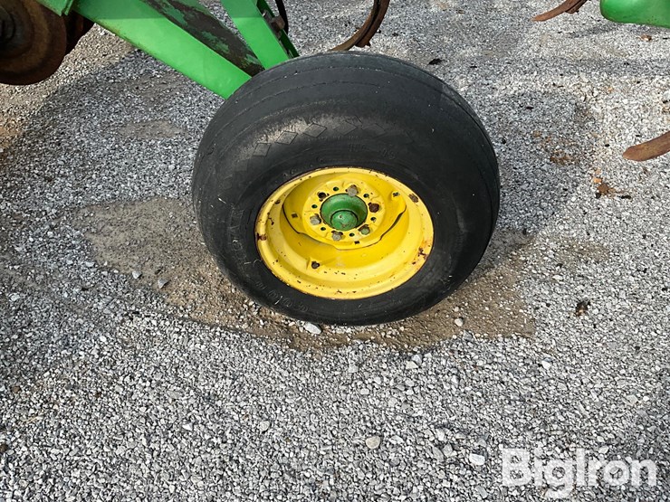 john-deere-712-image-19