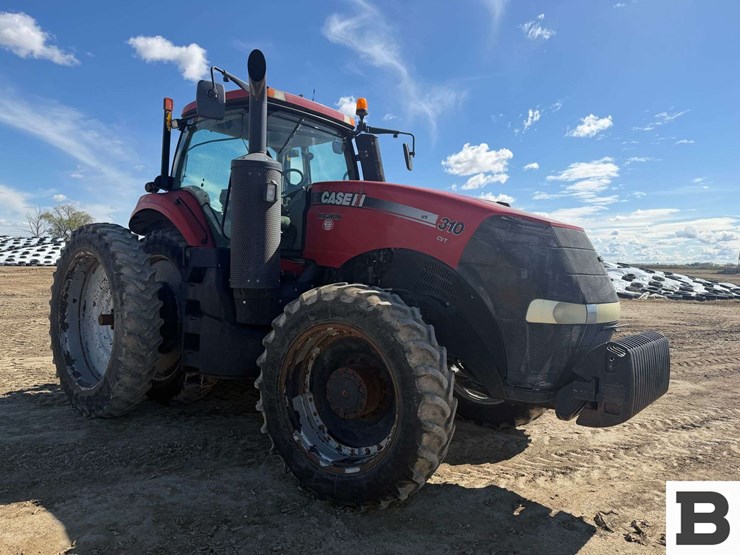 2015-case-ih-magnum-310-image-10