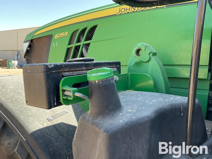 john-deere-6215r-image-9