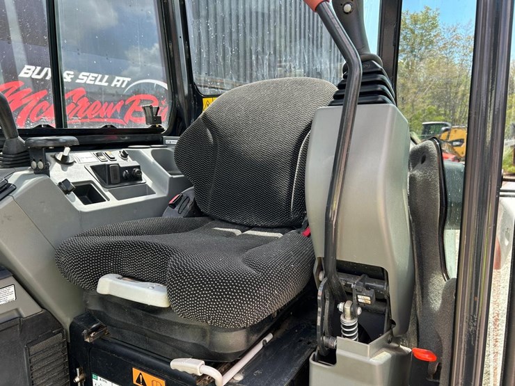 2021-bobcat-e42-image-19