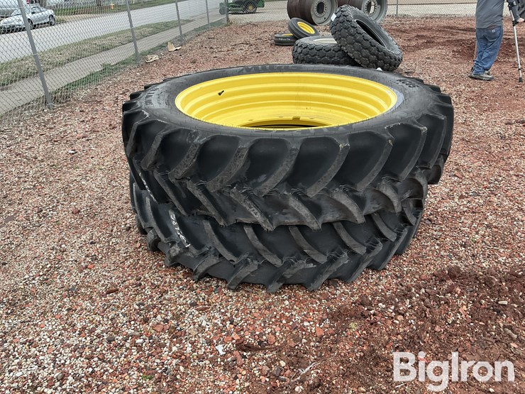 deere-tires-image-4