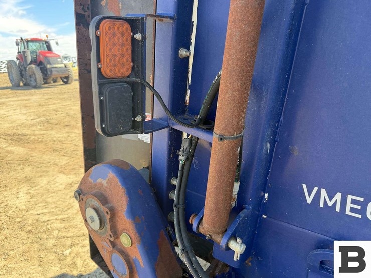 2021-jbs-vmec2448-3-manure-spreader---othello,-wa-image-46