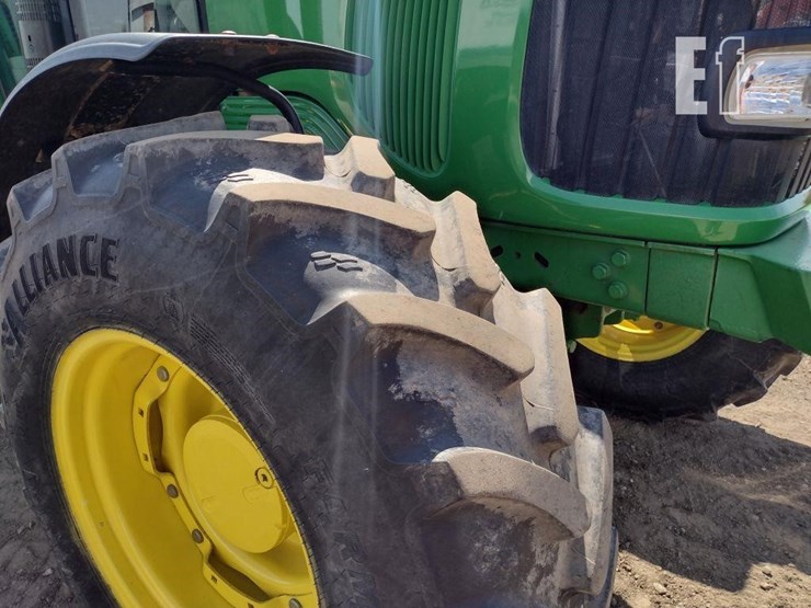 2003-john-deere-7520-image-19