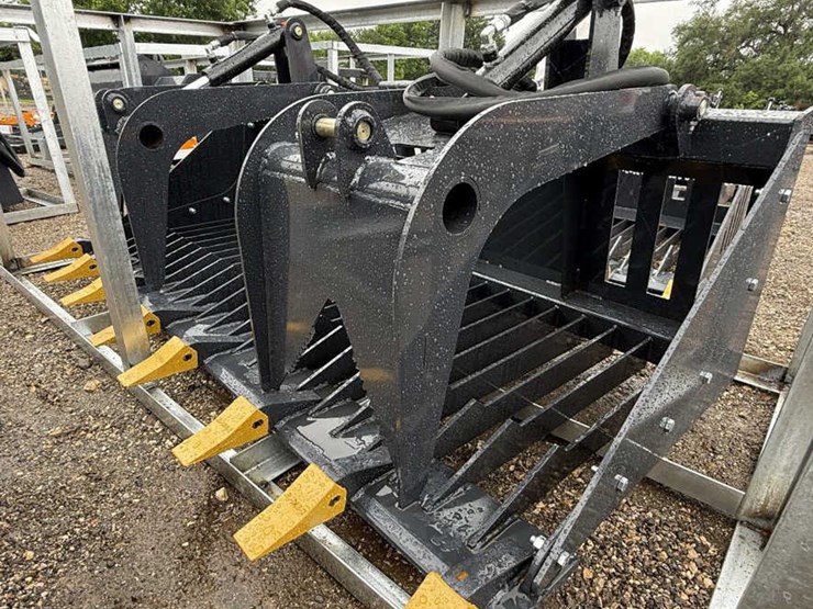 #75-•-72"-skid-steer-rock-grapple---rgb-11-72w-image-1