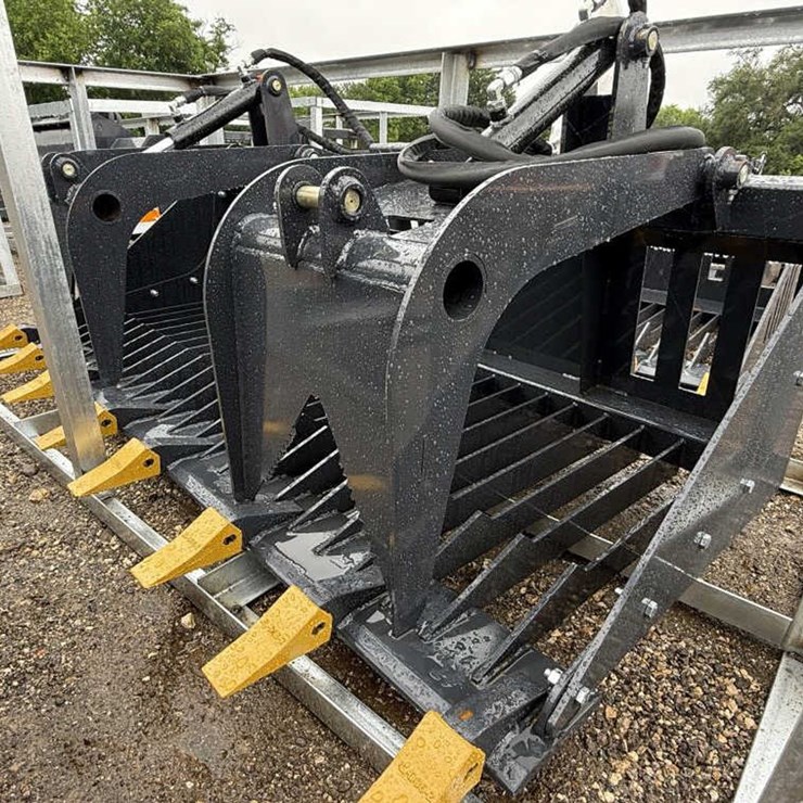 #75 • 72" Skid Steer Rock Grapple - RGB-11-72W