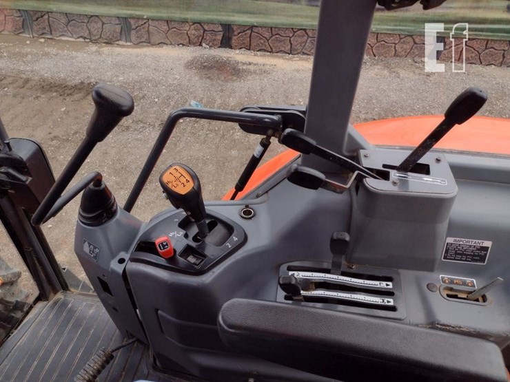 kubota-m6s-111d-image-9