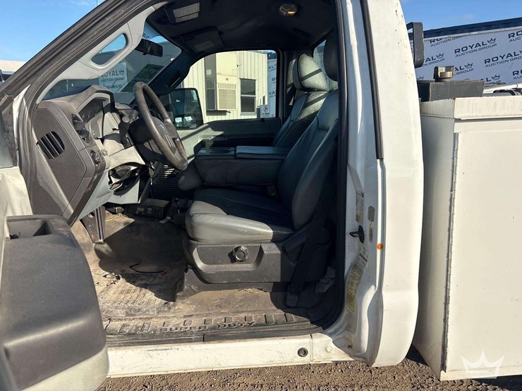2014-ford-f250-image-26