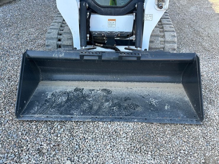 2017-bobcat-t590-image-9