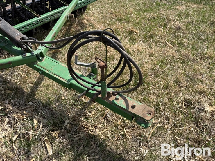 john-deere-8300-image-9