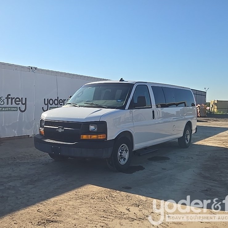 2016 CHEVROLET EXPRESS 3500