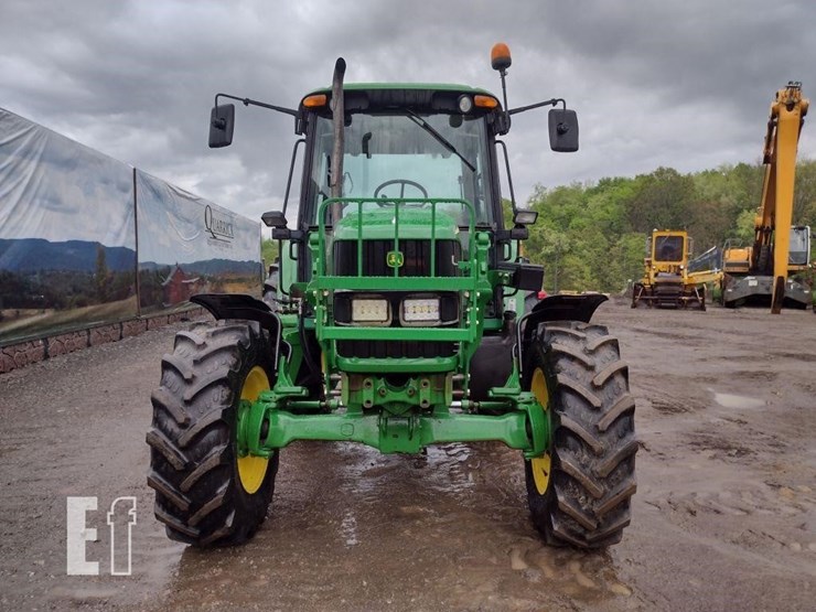 2007-john-deere-6215-image-2