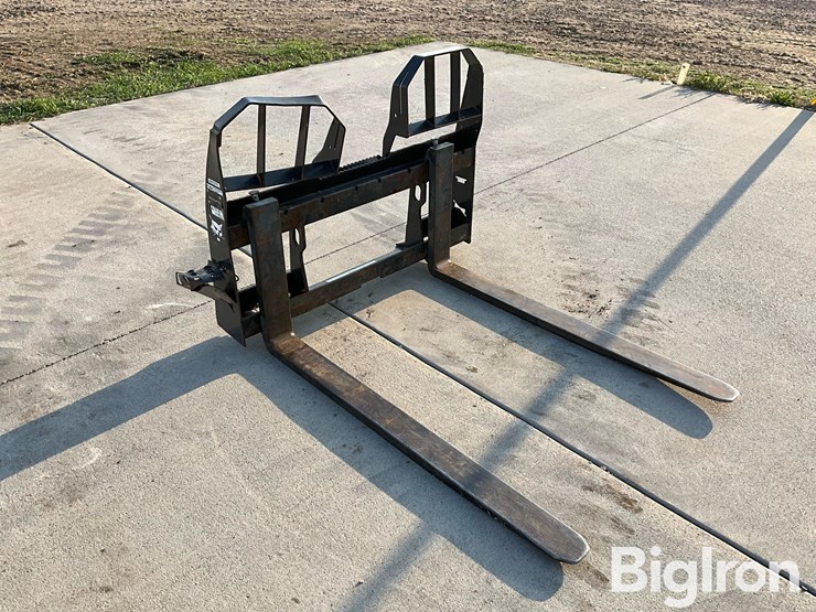 bobcat-pallet-fork-image-3