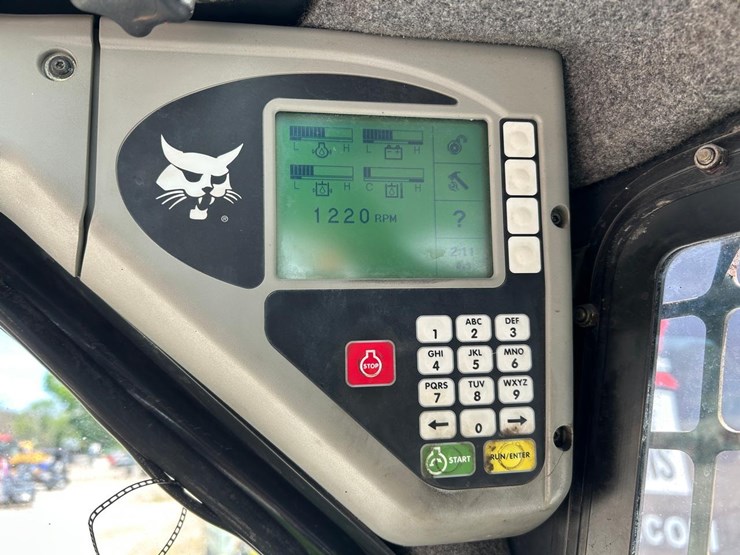 bobcat-s300-image-21