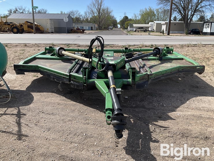 john-deere-1517-image-2