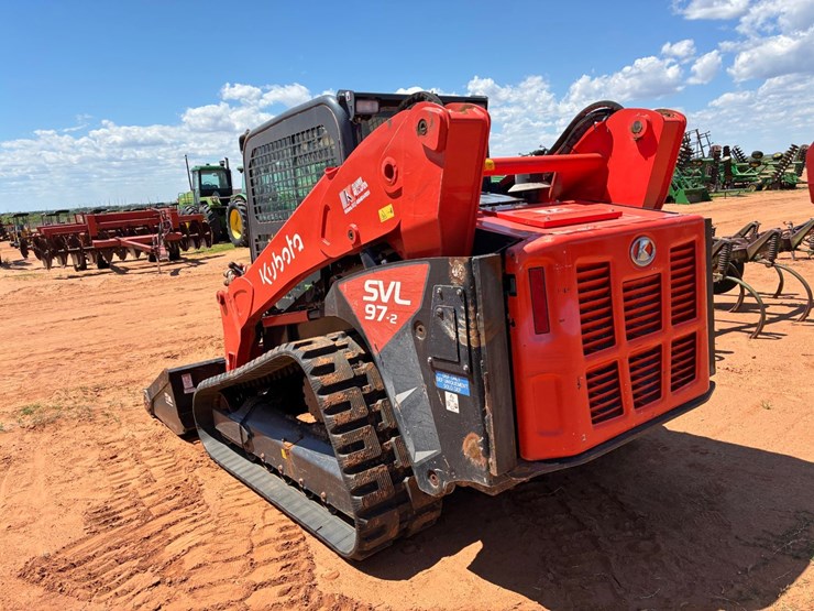 kubota-svl97-2-image-4