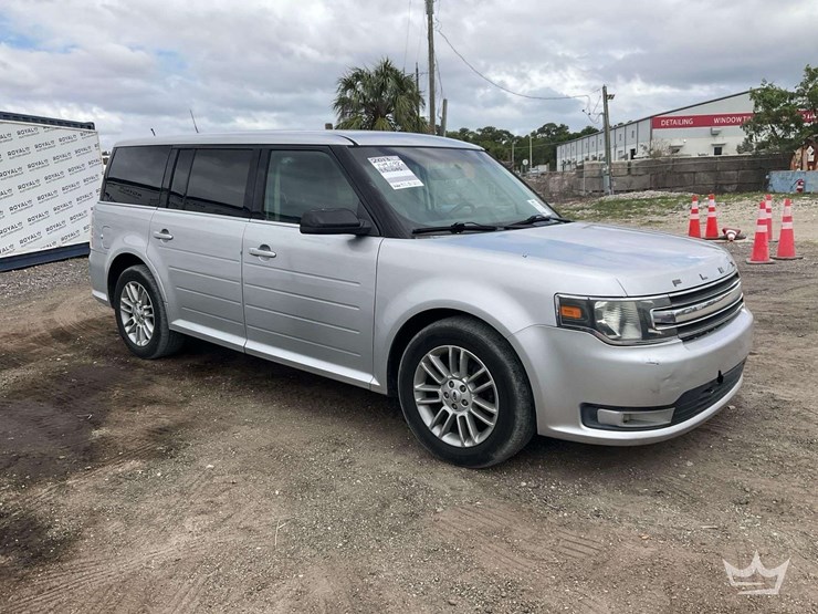 2013-ford-flex-image-3