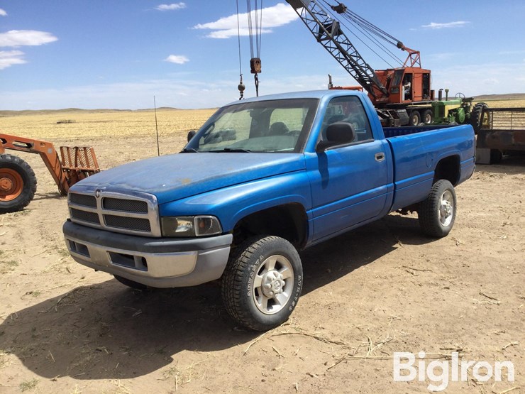 1998-dodge-ram-2500-image-1