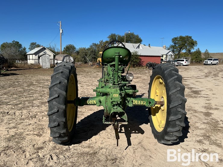 john-deere-b-image-6