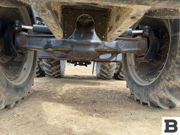 2018-case-ih-magnum-310-image-66
