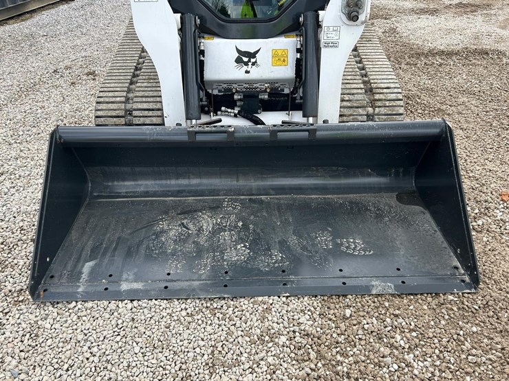 2023-bobcat-t770-image-9