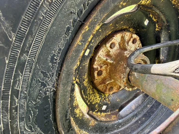 deere-tires-image-9
