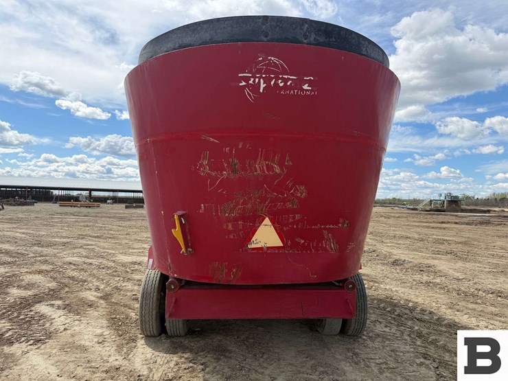 supreme-1200t-feed-mixer---othello,-wa-image-4