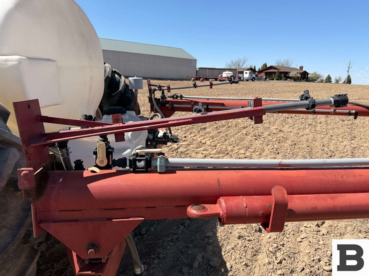 custom-92'-sprayer---ritzville,-wa-image-32