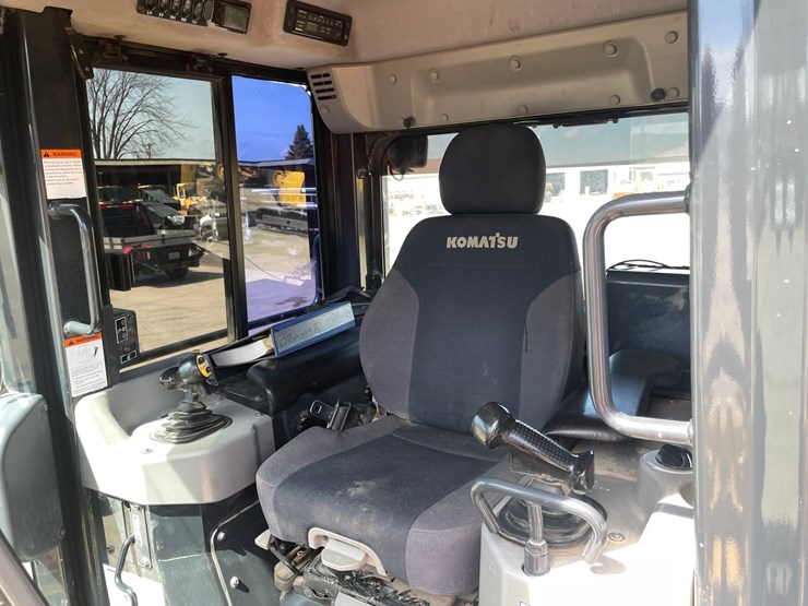 2020-komatsu-d51px-image-54