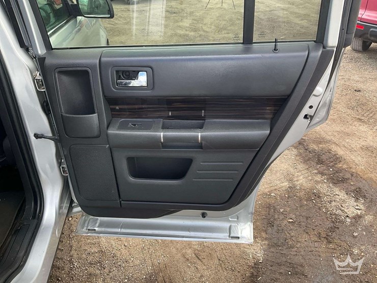 2013-ford-flex-image-22