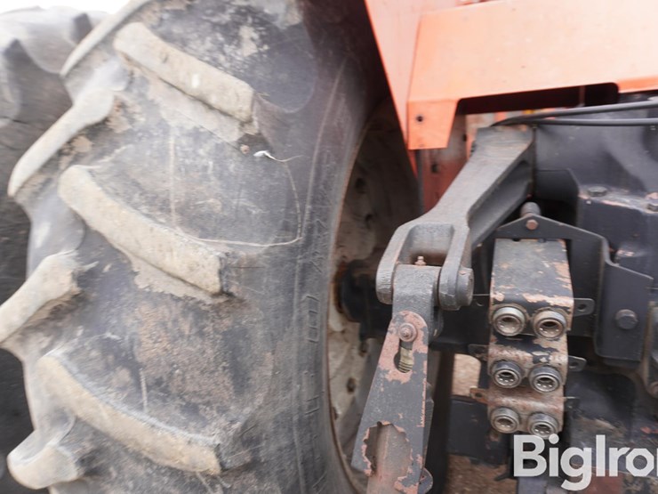 1981-allis-chalmers-7580-image-10