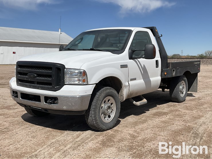 2005-ford-f250-xlt-image-1