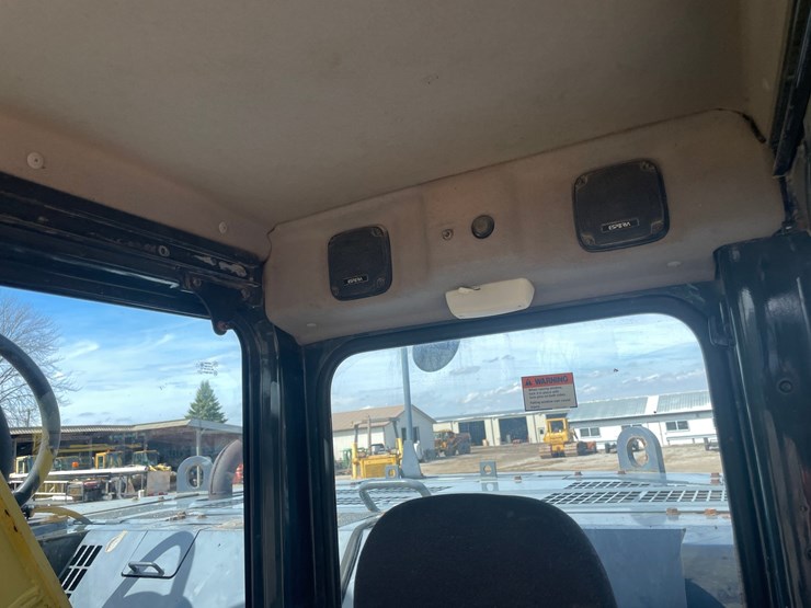 komatsu-pc308-image-77
