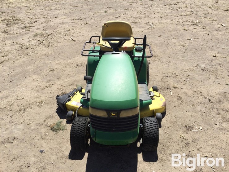 john-deere-lt166-image-2