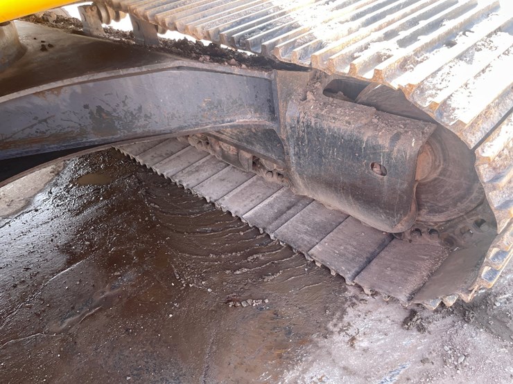 komatsu-pc308-image-22