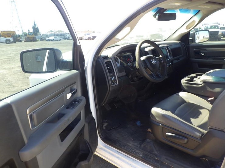 2019-dodge-1500-image-5
