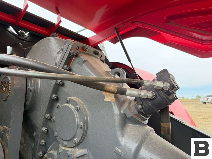 2022-massey-ferguson-2270-image-21