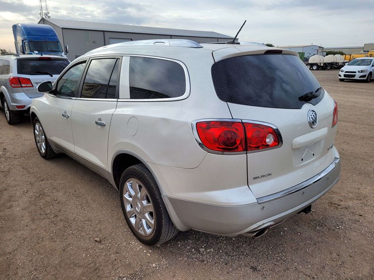 2011-buick-enclave-cxl-image-6