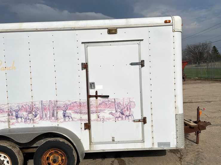 #4040-•-haulmark-enclosed-trailer-image-35