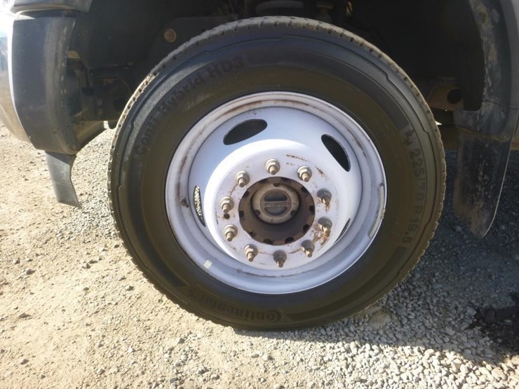 2018-ford-f550-image-22