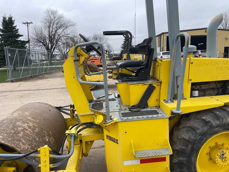 #4050-•-1998-ingersoll-rand-compactor-image-28