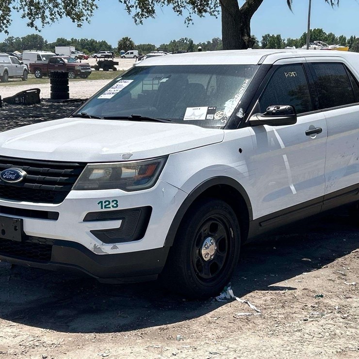 2016 FORD EXPLORER