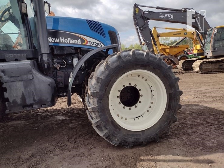 new-holland-tg285-image-22