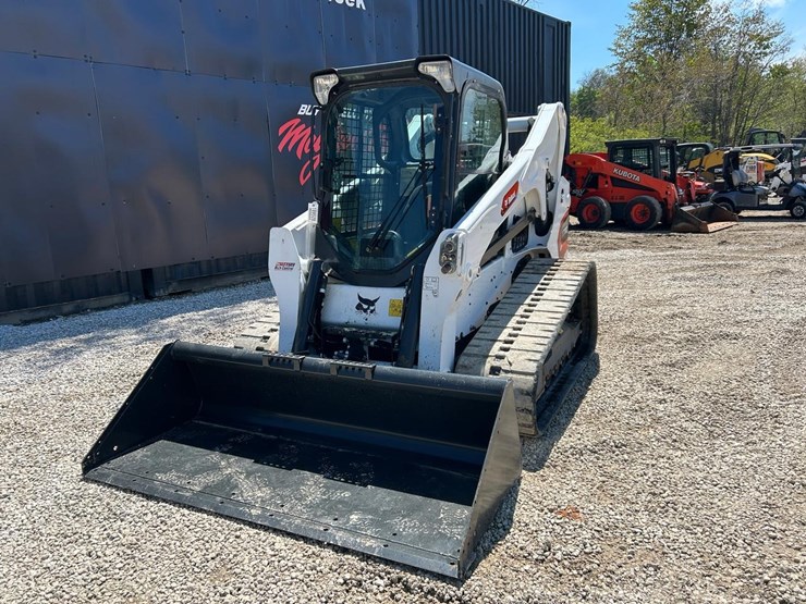 2023-bobcat-t770-image-8