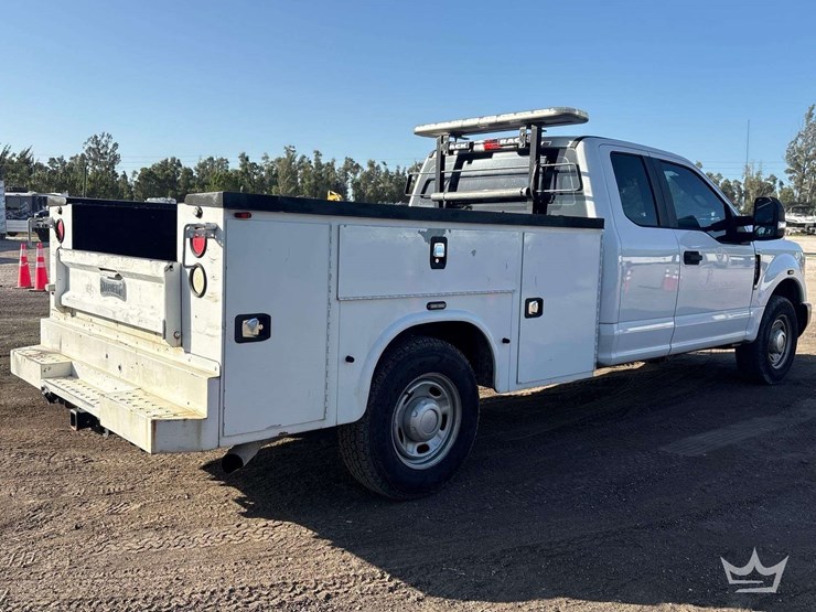 2017-ford-f250-image-3