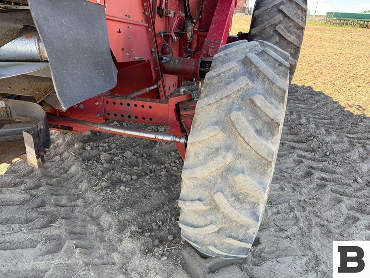 case-ih-1680-image-44
